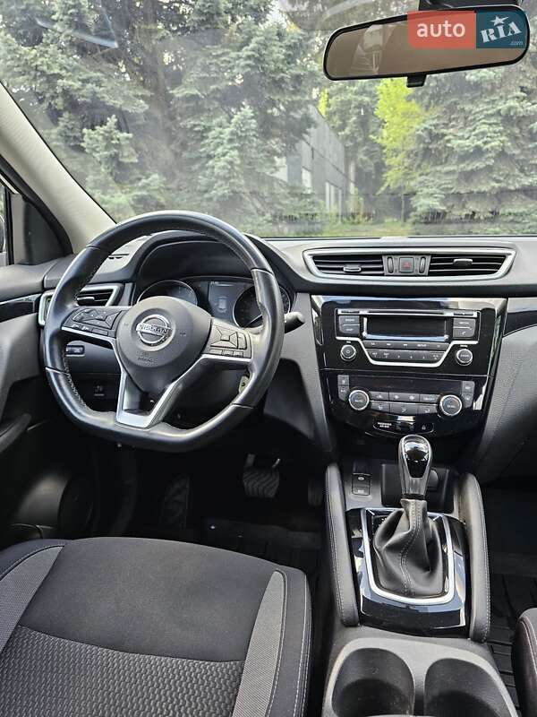 Внедорожник / Кроссовер Nissan Qashqai 2020 в Киеве