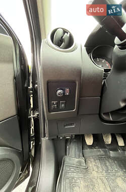 Позашляховик / Кросовер Nissan Qashqai 2007 в 