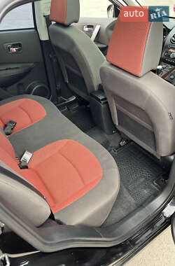 Позашляховик / Кросовер Nissan Qashqai 2007 в 