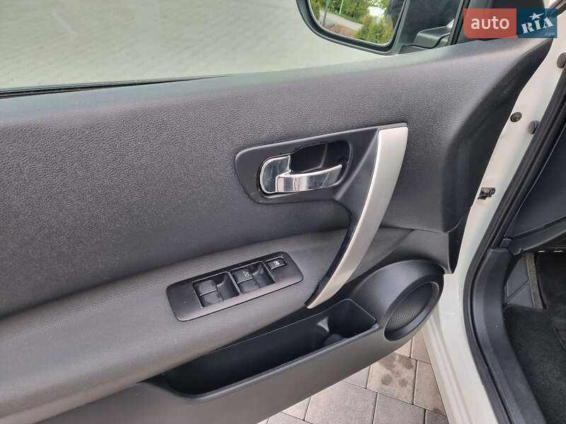 Внедорожник / Кроссовер Nissan Qashqai 2012 в Виннице