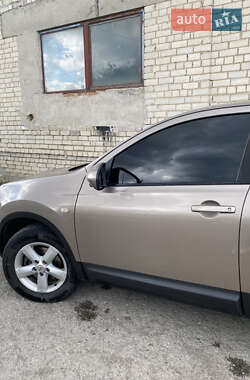 Позашляховик / Кросовер Nissan Qashqai 2007 в 
