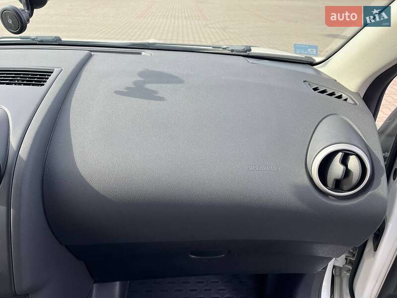 Внедорожник / Кроссовер Nissan Qashqai 2013 в Виннице