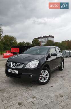 Позашляховик / Кросовер Nissan Qashqai 2009 в Стрию