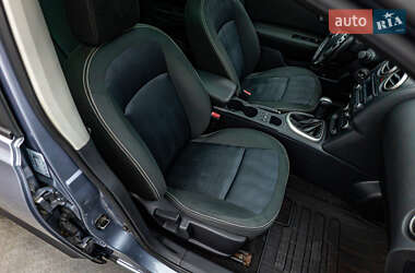 Позашляховик / Кросовер Nissan Qashqai 2012 в 
