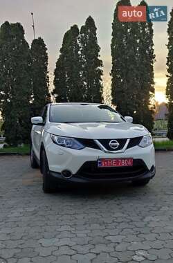 Позашляховик / Кросовер Nissan Qashqai 2014 в 