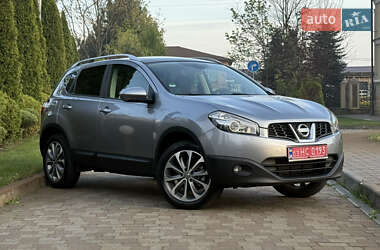 Позашляховик / Кросовер Nissan Qashqai 2011 в 