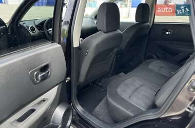 Внедорожник / Кроссовер Nissan Qashqai 2010 в 