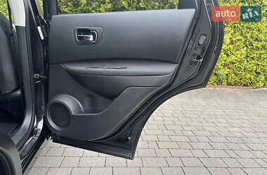 Внедорожник / Кроссовер Nissan Qashqai 2011 в 