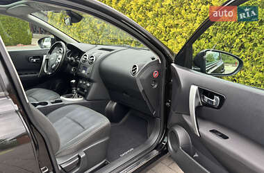 Внедорожник / Кроссовер Nissan Qashqai 2011 в 