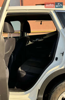 Внедорожник / Кроссовер Nissan Qashqai 2014 в 