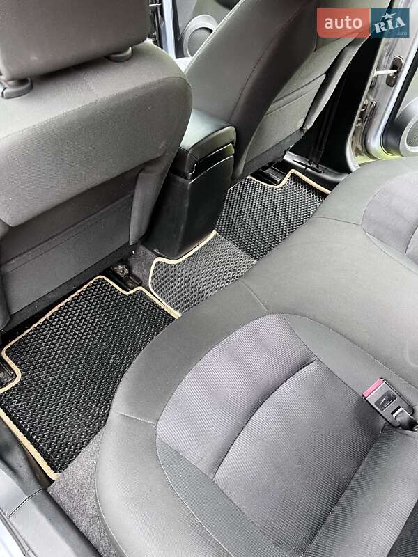 Внедорожник / Кроссовер Nissan Qashqai 2012 в Бориславе