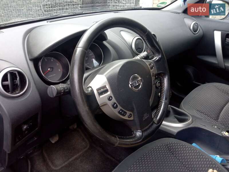 Внедорожник / Кроссовер Nissan Qashqai 2009 в Хмельницком