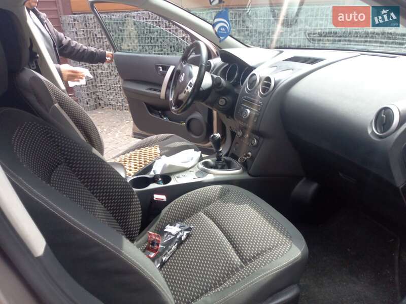 Внедорожник / Кроссовер Nissan Qashqai 2009 в Хмельницком