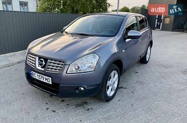 Позашляховик / Кросовер Nissan Qashqai 2010 в 