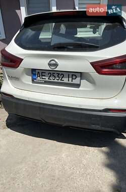 Внедорожник / Кроссовер Nissan Qashqai 2018 в 
