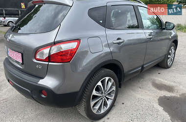 Позашляховик / Кросовер Nissan Qashqai 2013 в 