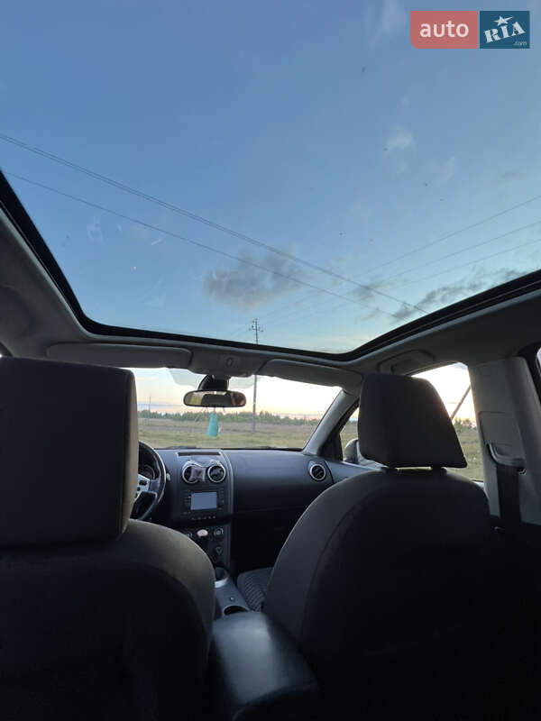 Внедорожник / Кроссовер Nissan Qashqai 2009 в Камне-Каширском