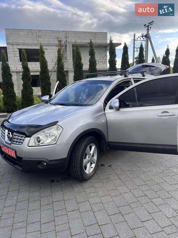 Внедорожник / Кроссовер Nissan Qashqai 2009 в Надворной