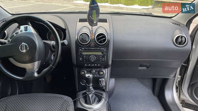 Внедорожник / Кроссовер Nissan Qashqai 2009 в Надворной