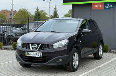 Позашляховик / Кросовер Nissan Qashqai 2011 в 