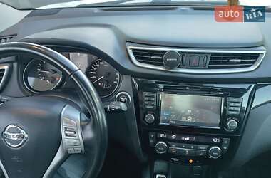 Внедорожник / Кроссовер Nissan Qashqai 2014 в 