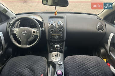 Внедорожник / Кроссовер Nissan Qashqai 2009 в 