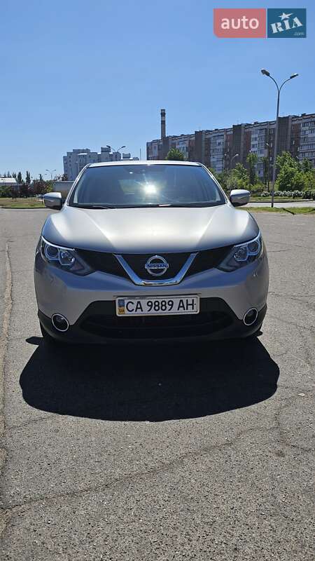 Позашляховик / Кросовер Nissan Qashqai 2014 в Черкасах фото 3 Позашляховик / Кросовер Nissan Qashqai 2014 в Черкасах