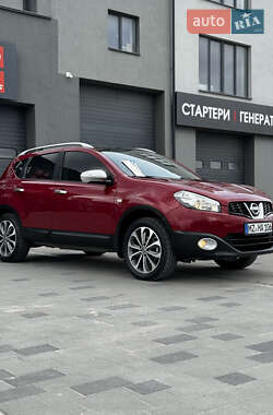 Внедорожник / Кроссовер Nissan Qashqai 2010 в Тернополе