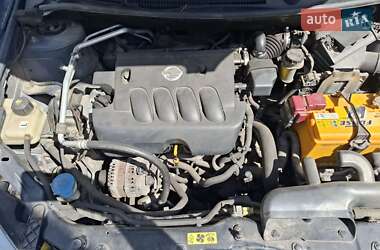 Внедорожник / Кроссовер Nissan Qashqai 2008 в 