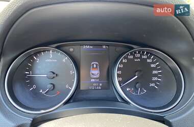 Внедорожник / Кроссовер Nissan Qashqai 2019 в 