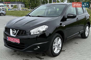 Внедорожник / Кроссовер Nissan Qashqai 2011 в 