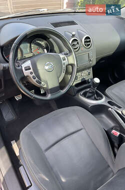 Внедорожник / Кроссовер Nissan Qashqai 2012 в 