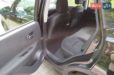 Внедорожник / Кроссовер Nissan Qashqai 2012 в 