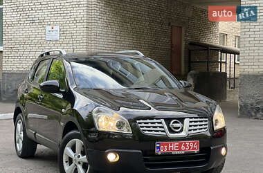 Внедорожник / Кроссовер Nissan Qashqai 2010 в 