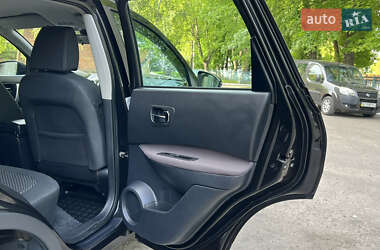 Внедорожник / Кроссовер Nissan Qashqai 2010 в 