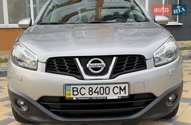 Позашляховик / Кросовер Nissan Qashqai 2011 в 