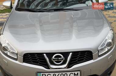 Позашляховик / Кросовер Nissan Qashqai 2011 в 
