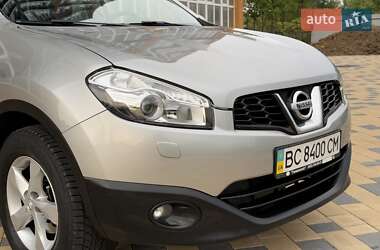 Позашляховик / Кросовер Nissan Qashqai 2011 в 