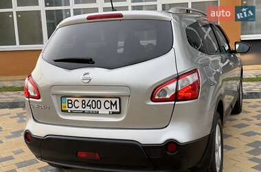 Позашляховик / Кросовер Nissan Qashqai 2011 в 
