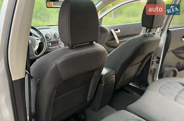 Позашляховик / Кросовер Nissan Qashqai 2011 в 