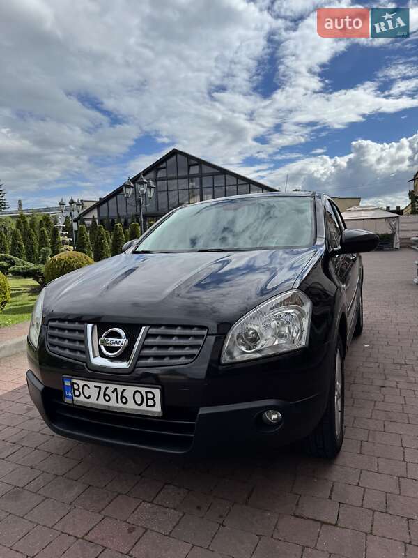 Внедорожник / Кроссовер Nissan Qashqai 2008 в Стрые