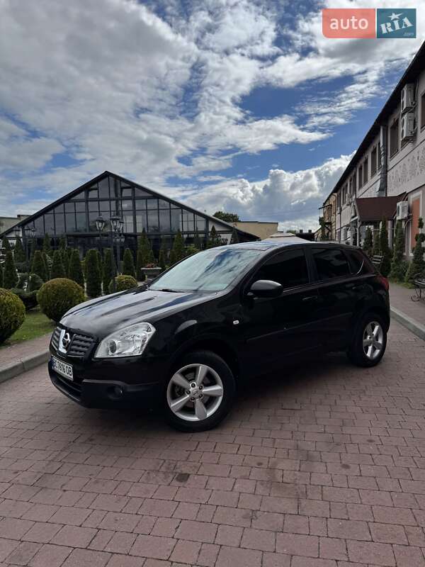 Внедорожник / Кроссовер Nissan Qashqai 2008 в Стрые