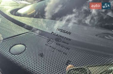 Позашляховик / Кросовер Nissan Qashqai 2013 в 