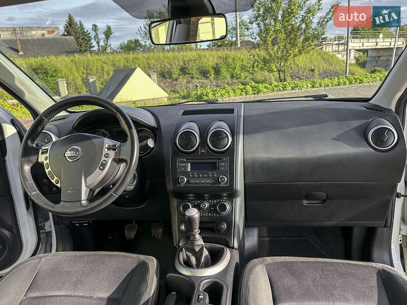 Позашляховик / Кросовер Nissan Qashqai 2013 в Самборі