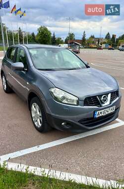 Внедорожник / Кроссовер Nissan Qashqai 2010 в Житомире