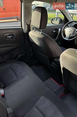 Внедорожник / Кроссовер Nissan Qashqai 2013 в 
