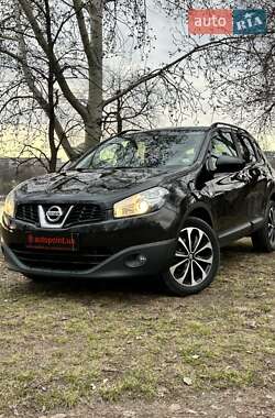 Внедорожник / Кроссовер Nissan Qashqai 2013 в Сумах