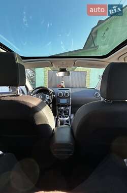Внедорожник / Кроссовер Nissan Qashqai 2011 в 