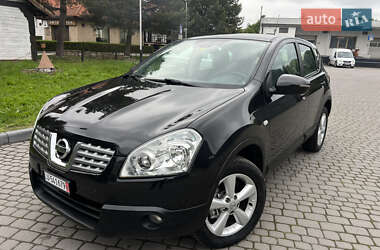 Внедорожник / Кроссовер Nissan Qashqai 2009 в 