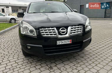 Внедорожник / Кроссовер Nissan Qashqai 2009 в 